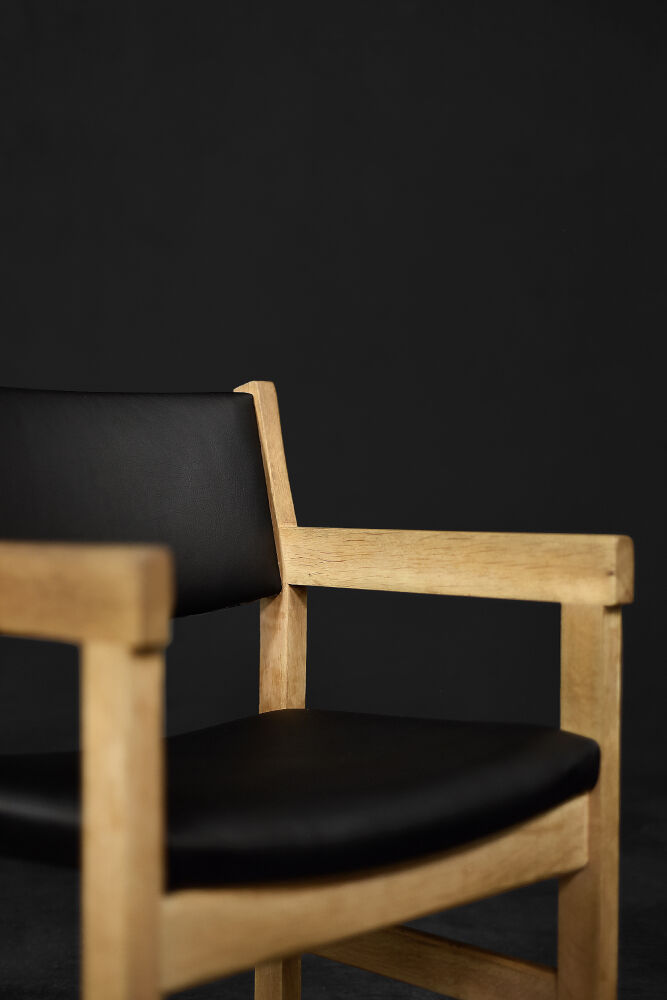 Vintage Danish oak chairs from the mid-century by Hans J. Wegner for Getama, 1960s, set of 4.