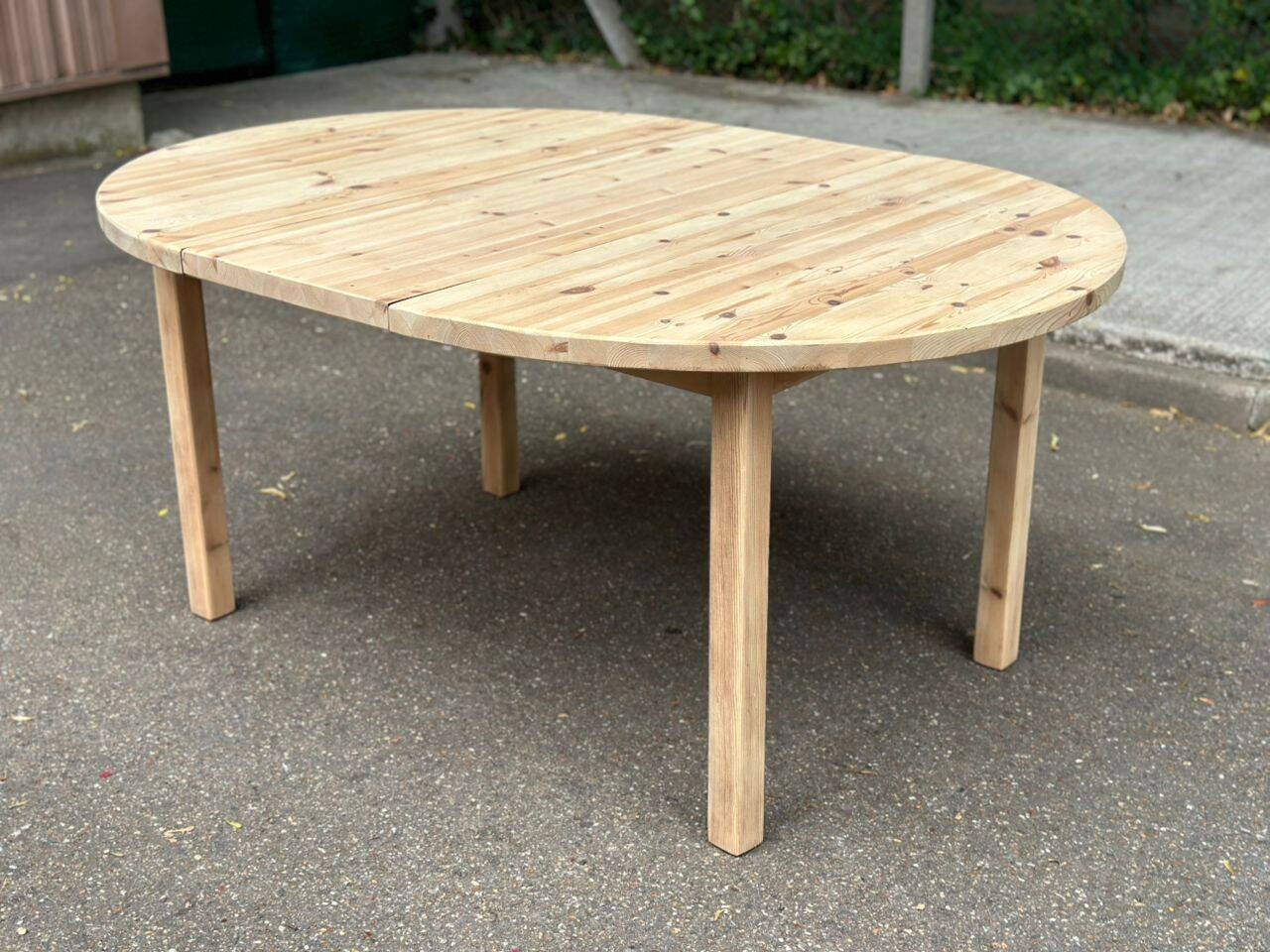 Table de repas ronde, ovale extensible scandinave en sapin poncé
