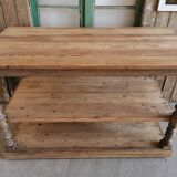 Old drapier table