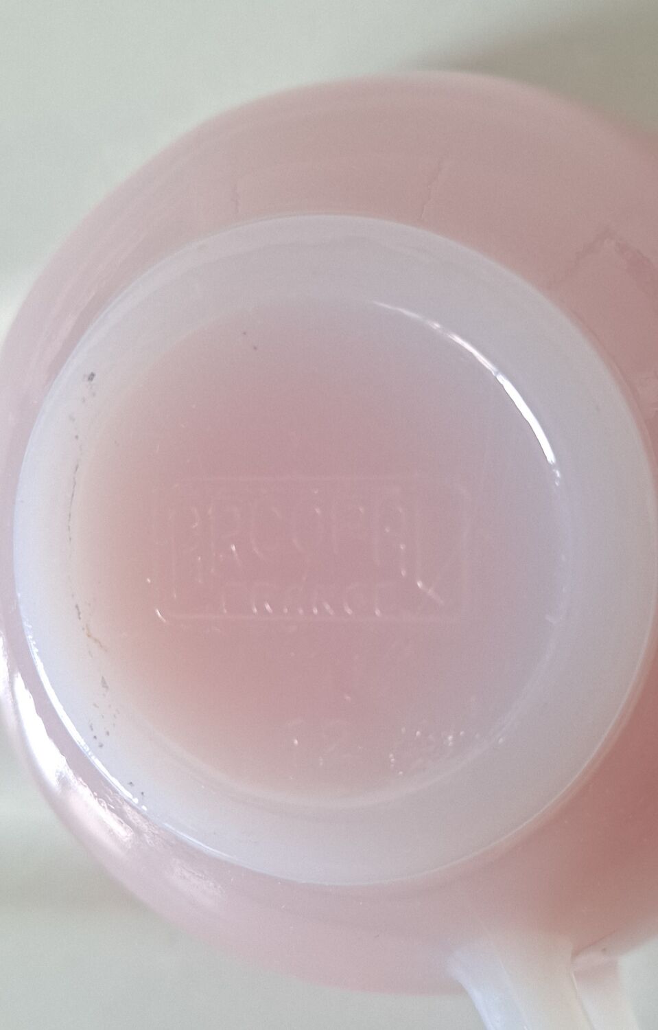 Iridescent pink Arcopal cup