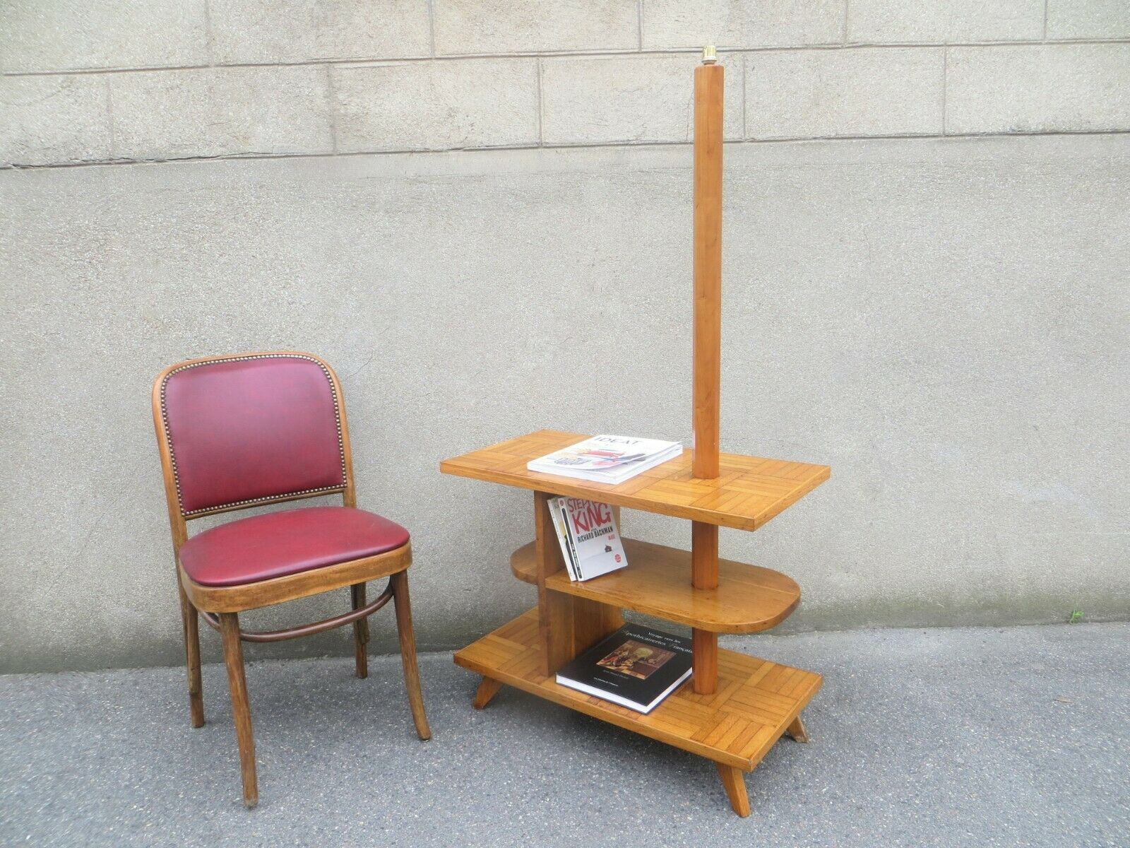 Constructivist pedestal 50's