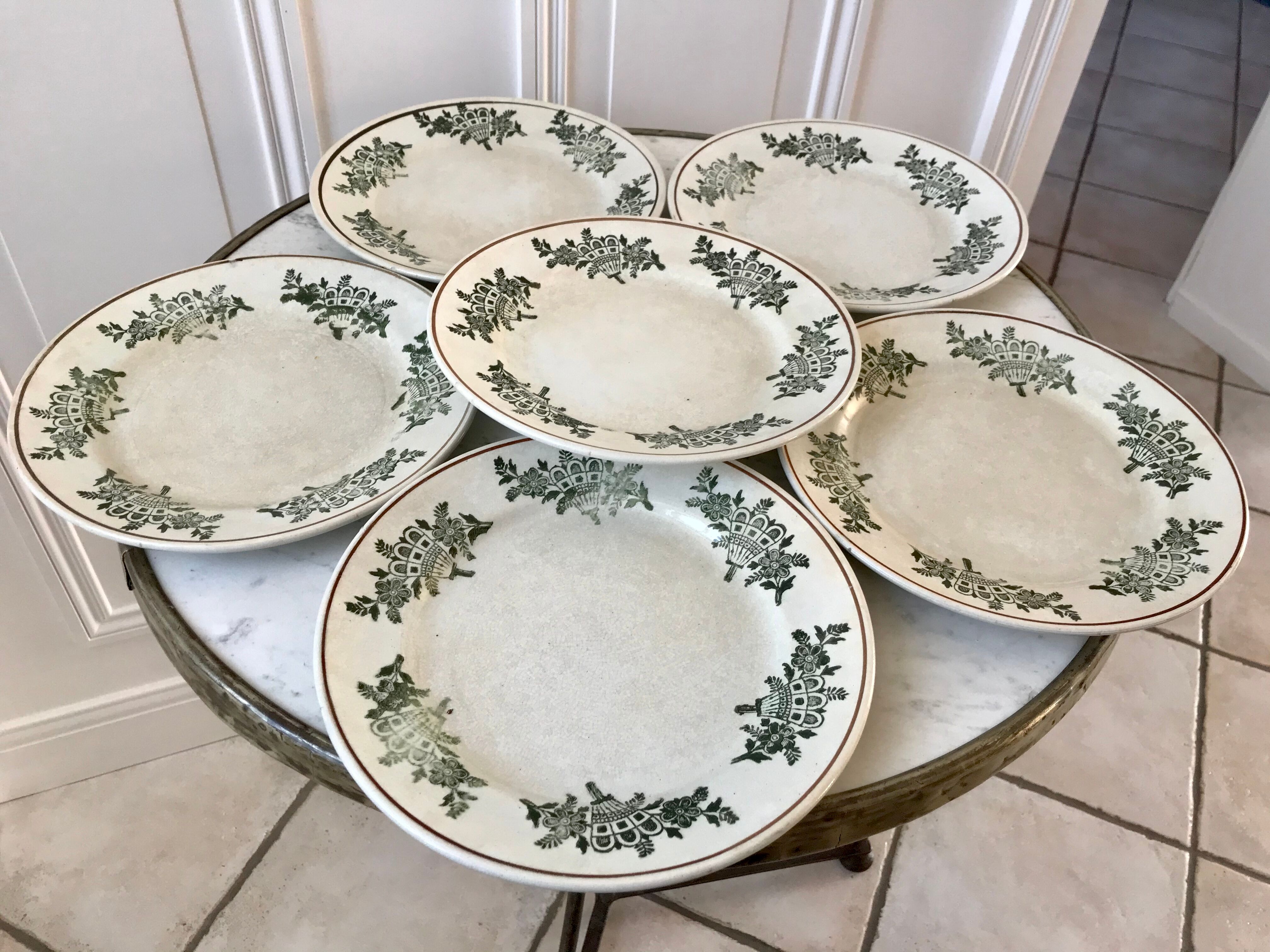 Set of 6 flat plates Iron Earth late nineteenth