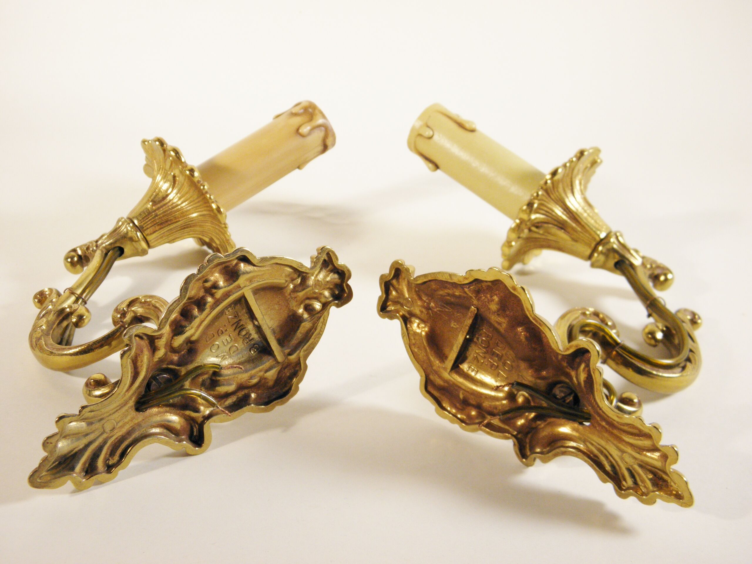 Paire d'appliques en bronze doré