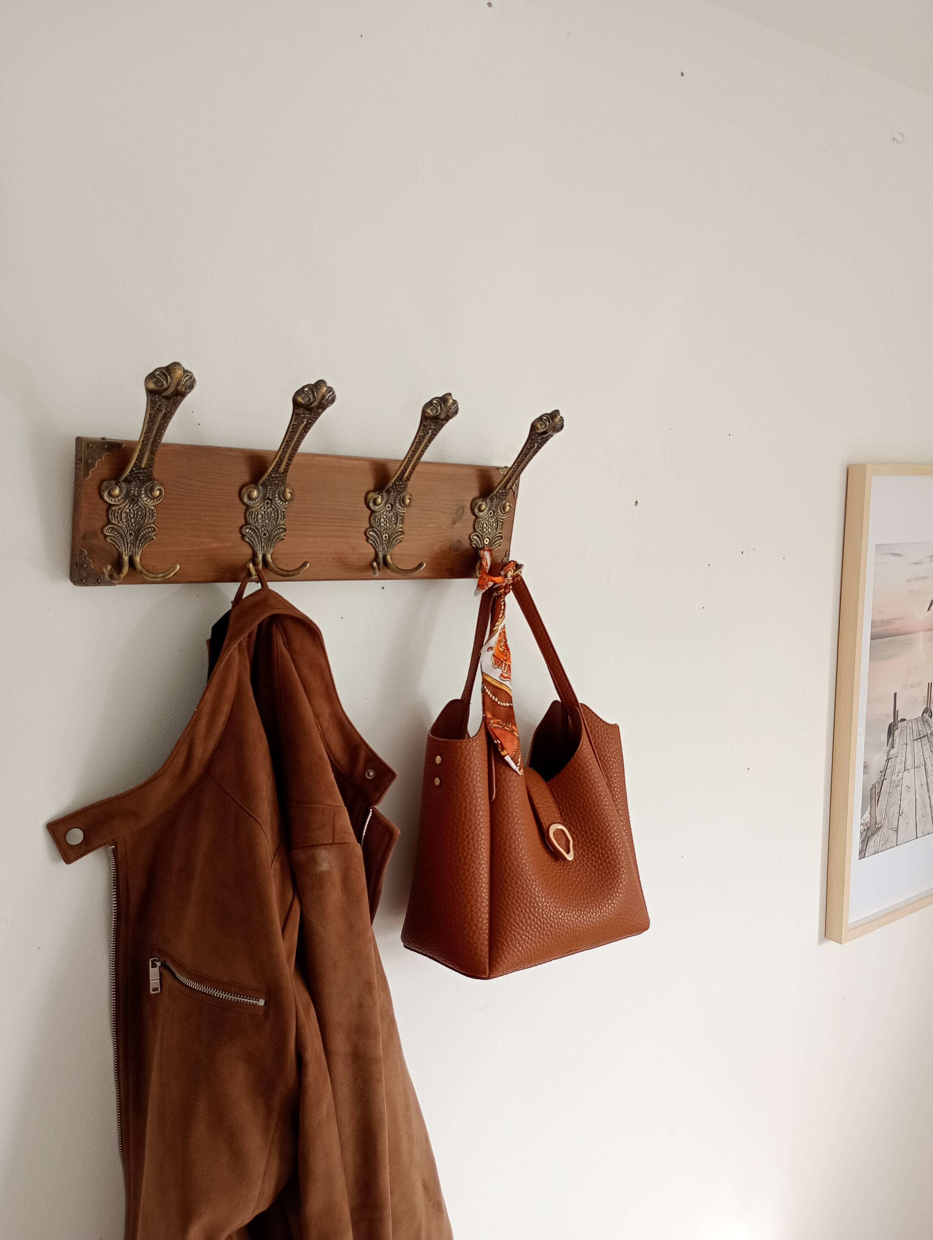 Vintage wall coat rack in patinated wood and metal – 4 double hooks