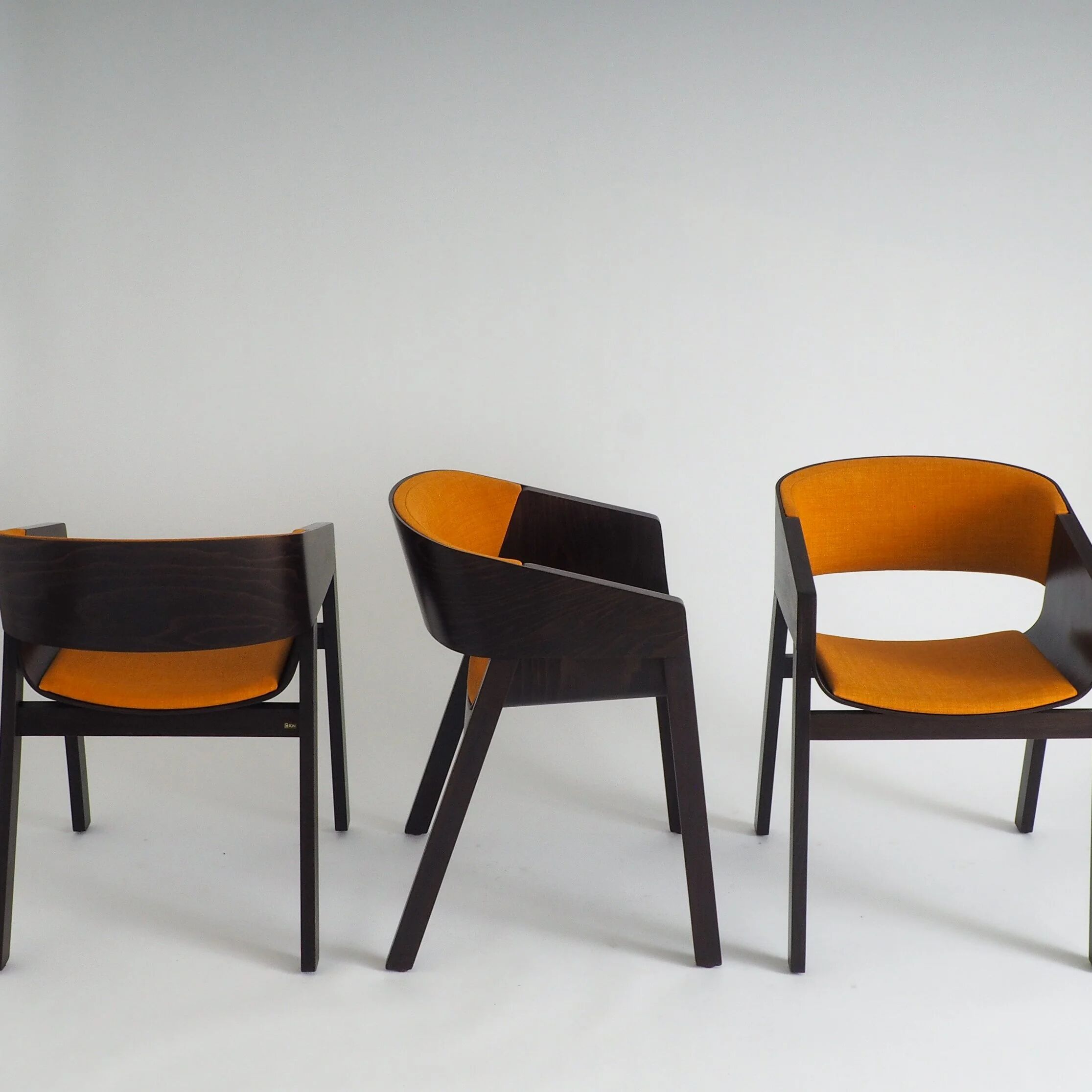Ensemble de 4 fauteuils Merano par Alexander Gufler pour TON