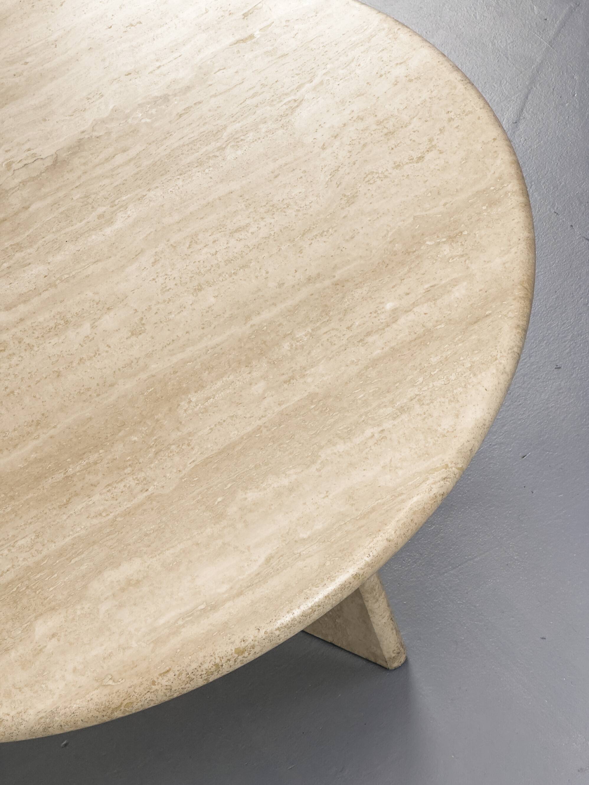 Table basse circulaire vintage en travertin, années 1970