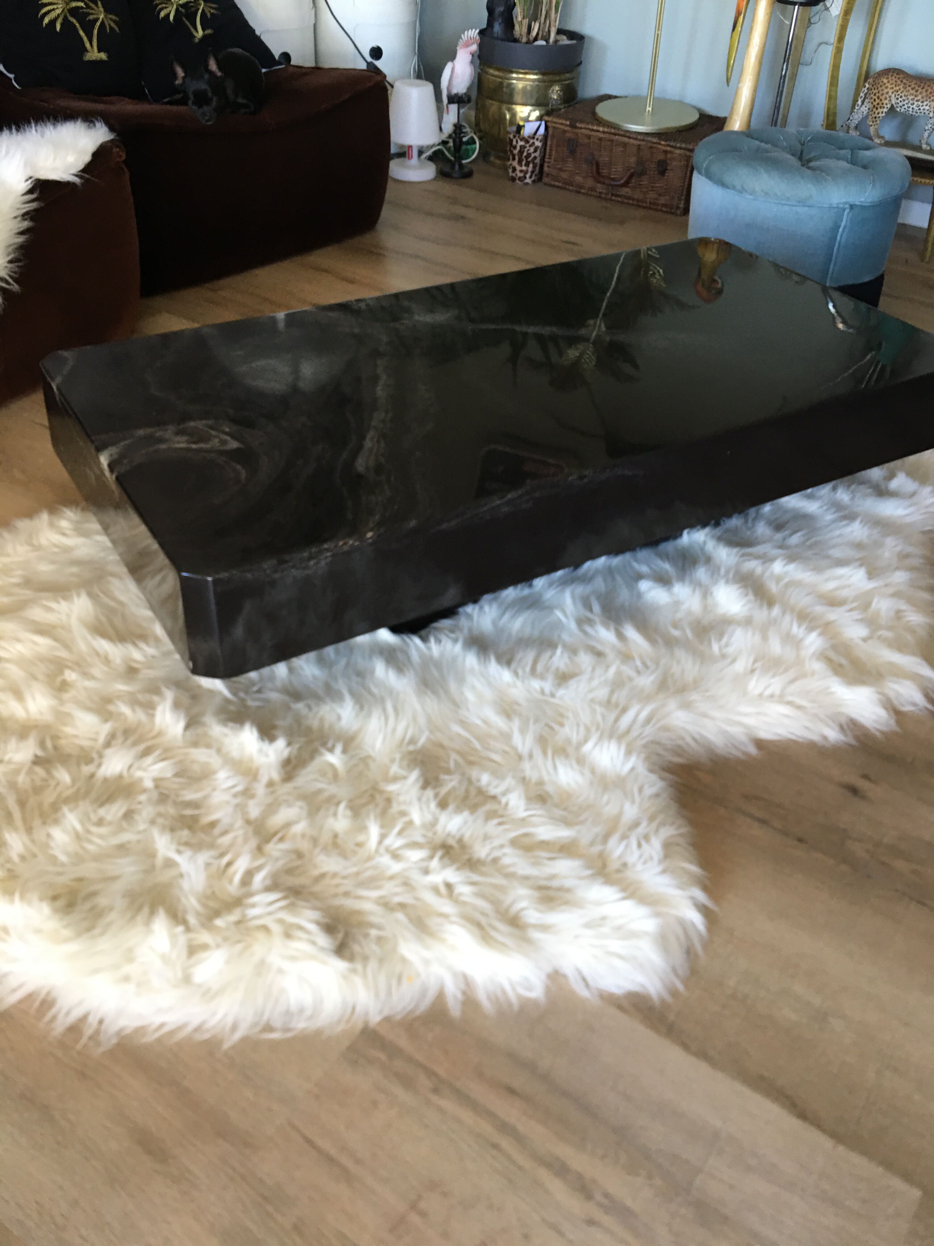 Coffee table 70s black marble effect