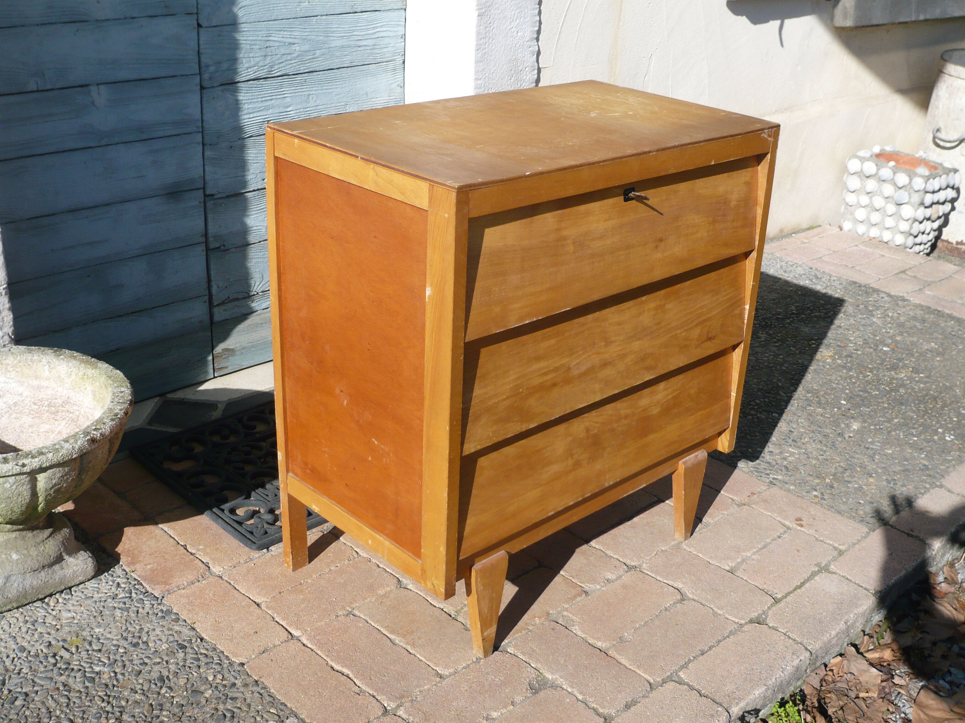Commode vintage