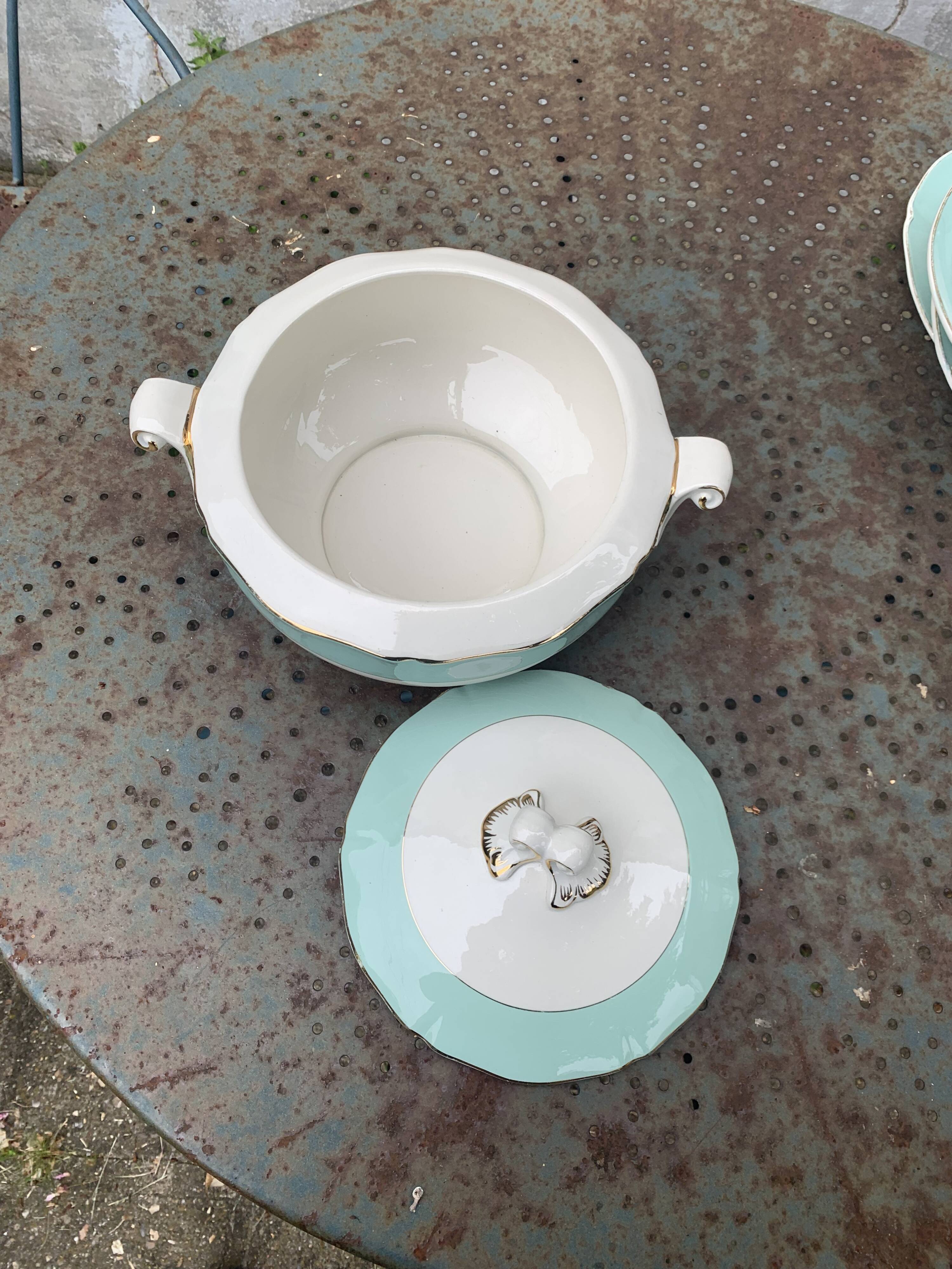 Soup tureen, Chambord model, semi porcelain, Ceranord France, vintage