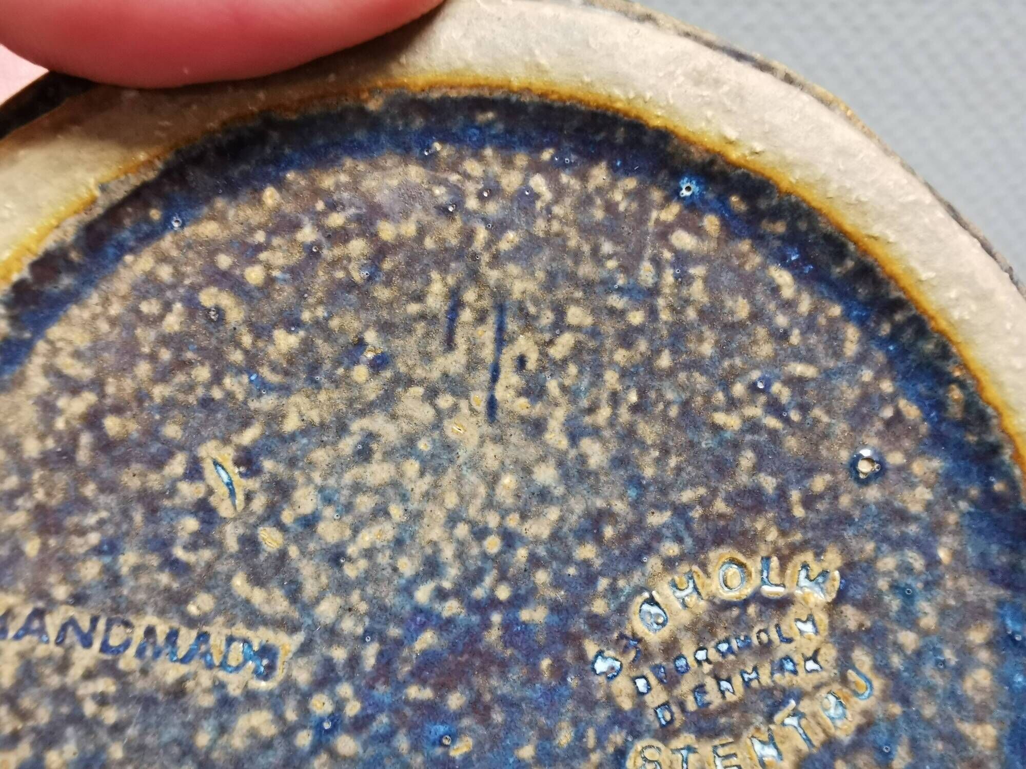 Small ceramic bowl by Maria Philippi, for Søholm Denmark 1962-64
