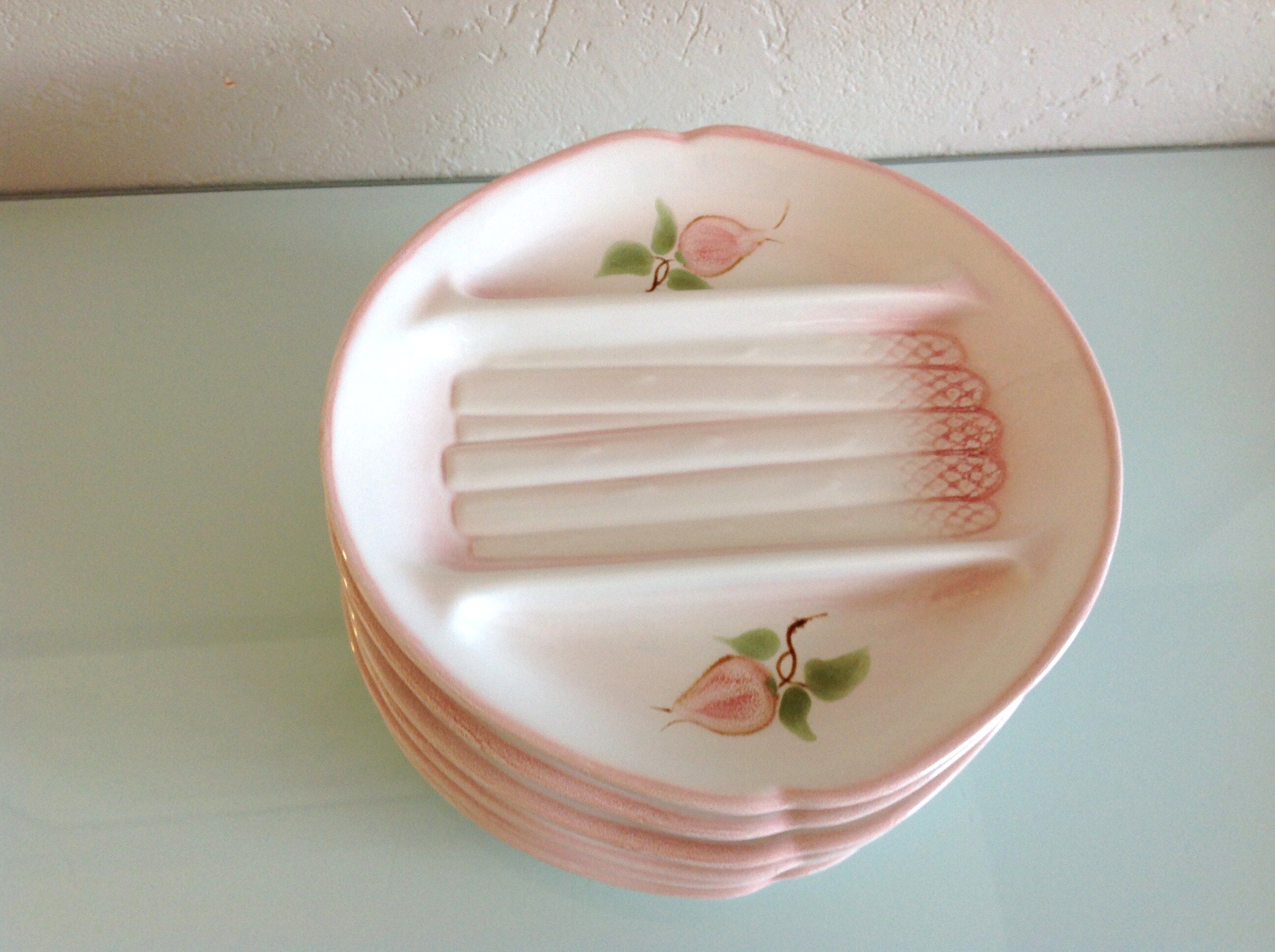 Asparagus service in salins pink dabbling 70/80