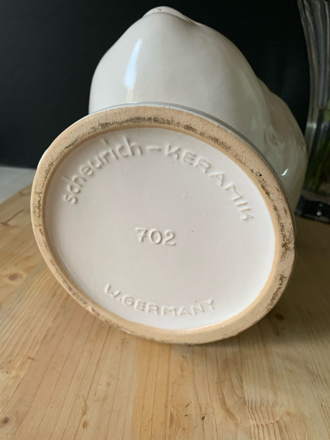 Ceramic head pot cover