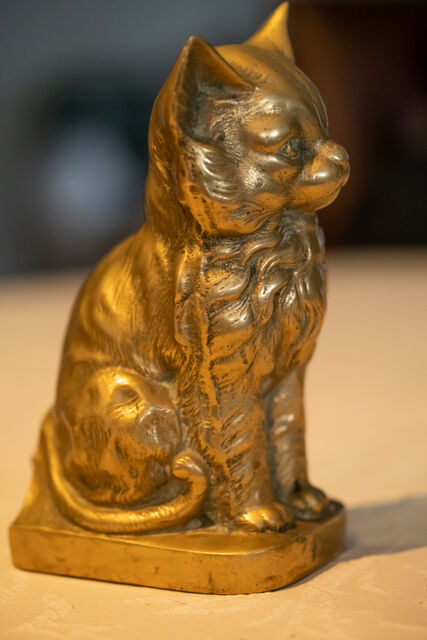 Brass cat