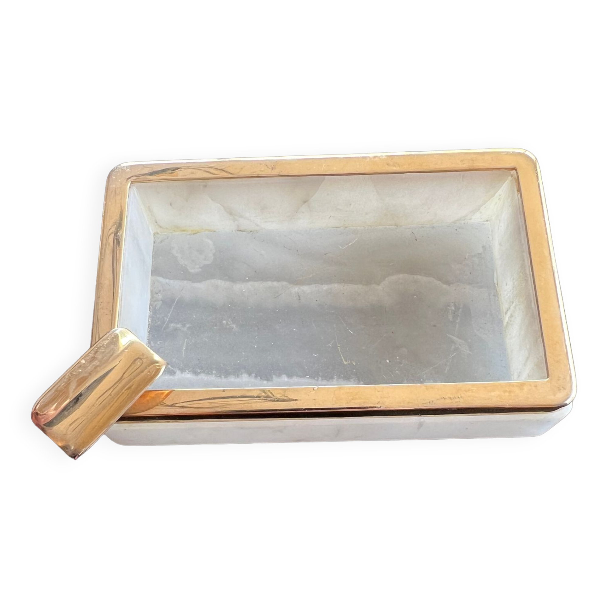 Albatre/brass ashtray