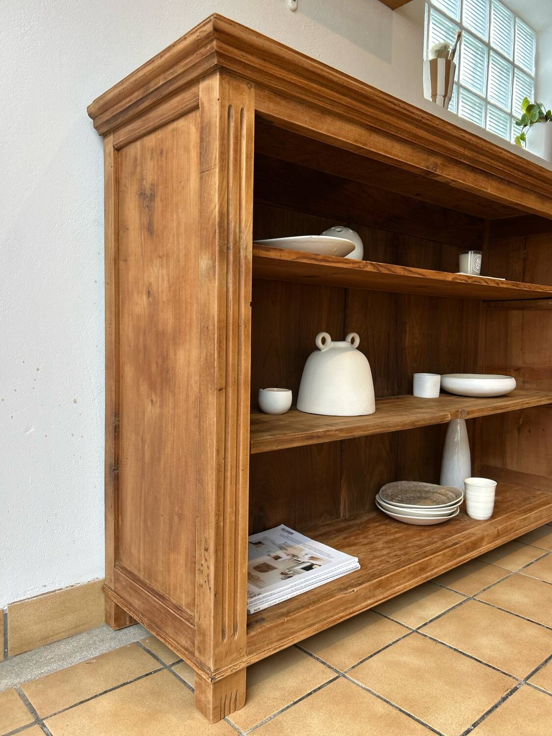 Display cabinet bookshelf