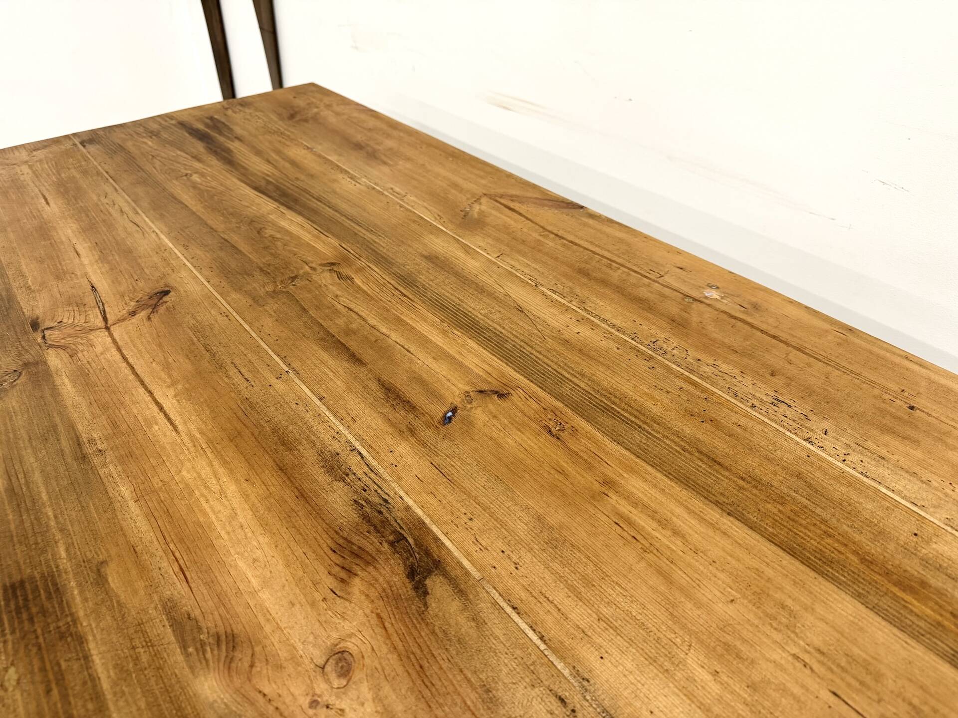 Table de Ferme "Meuble de Métier" en Pin – 8 Tiroirs (L221 cm)