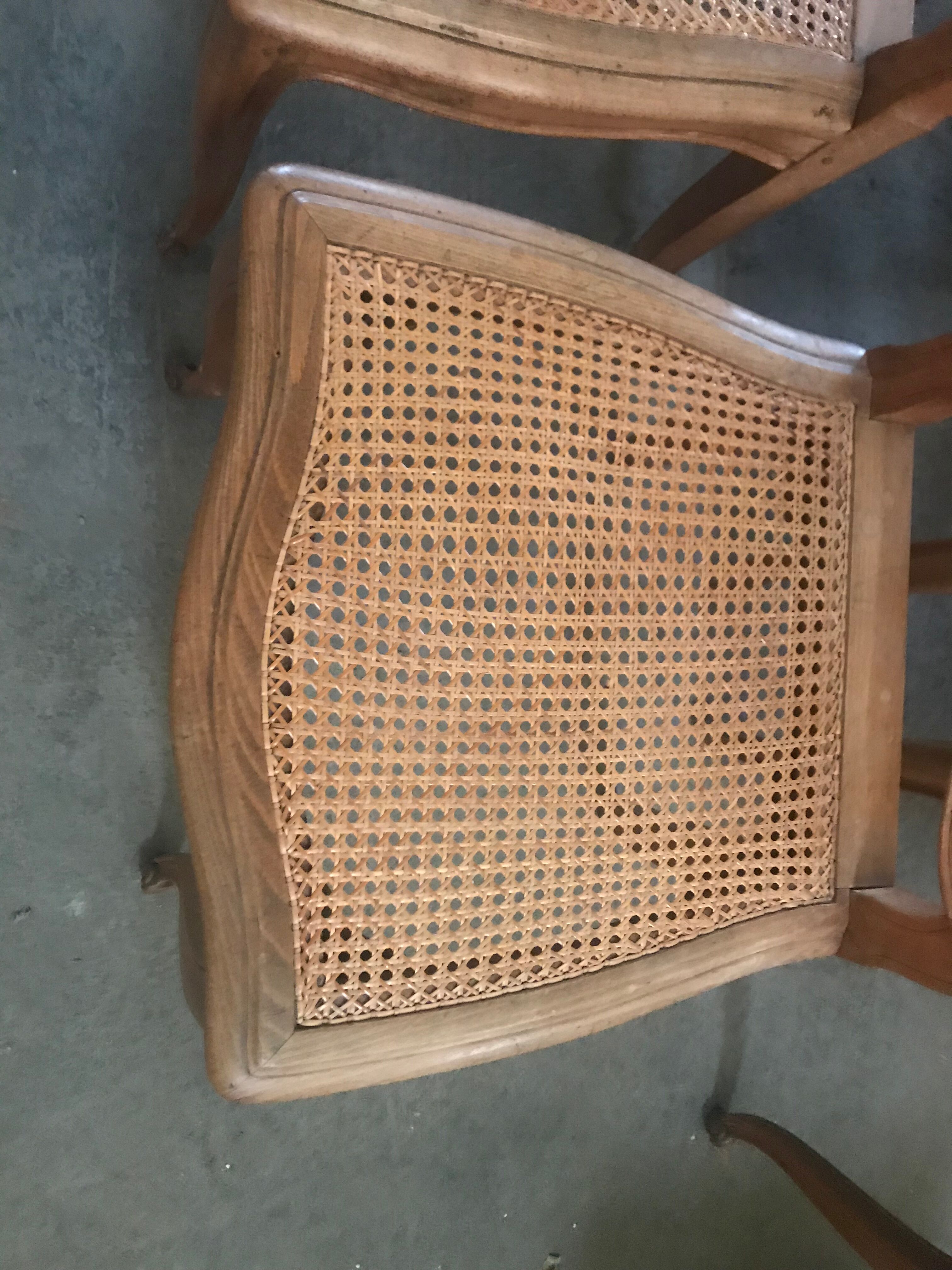 Suite of 8 Louis XV style chairs solid beech