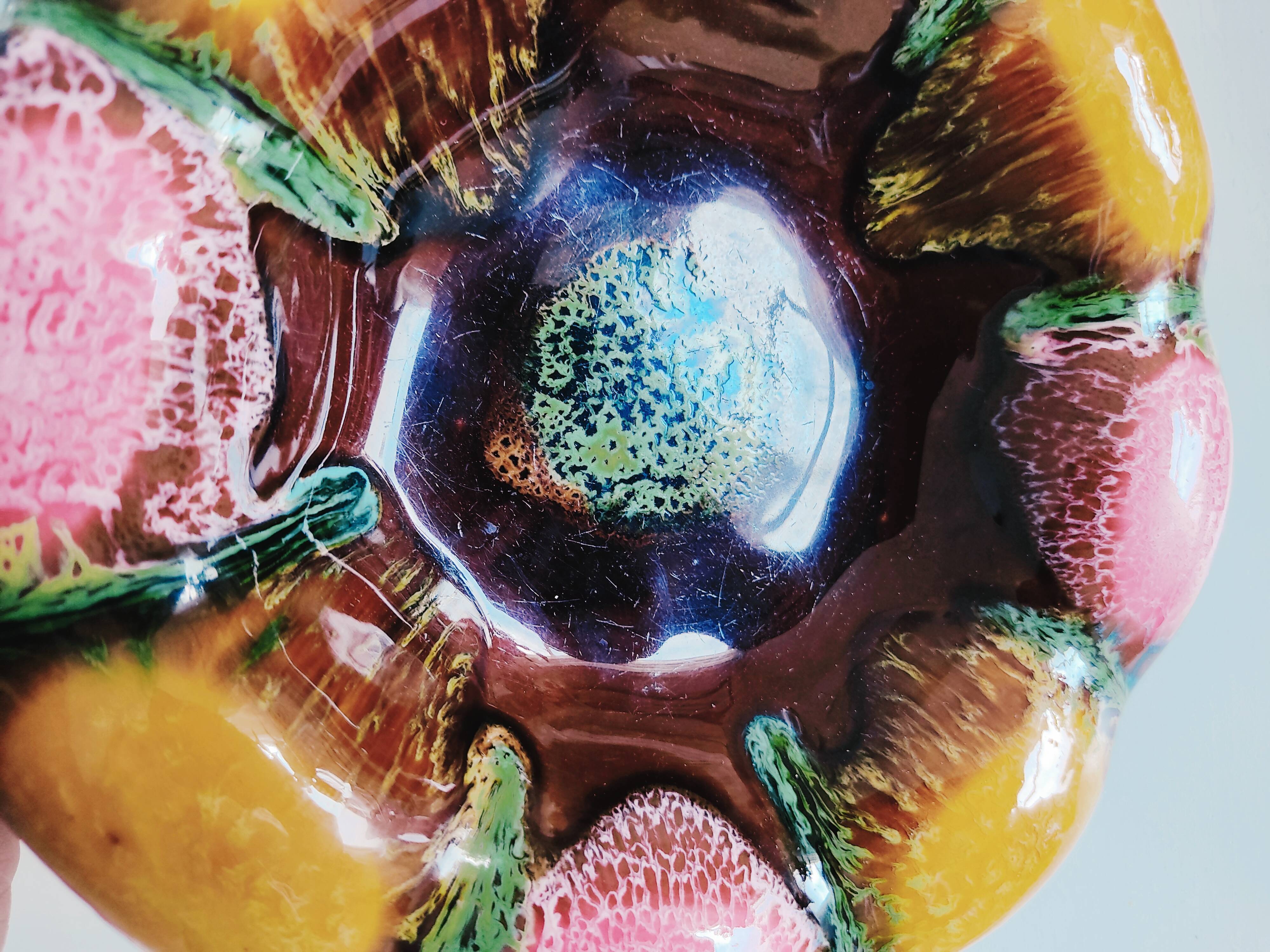 Vallauris empty colorful pocket