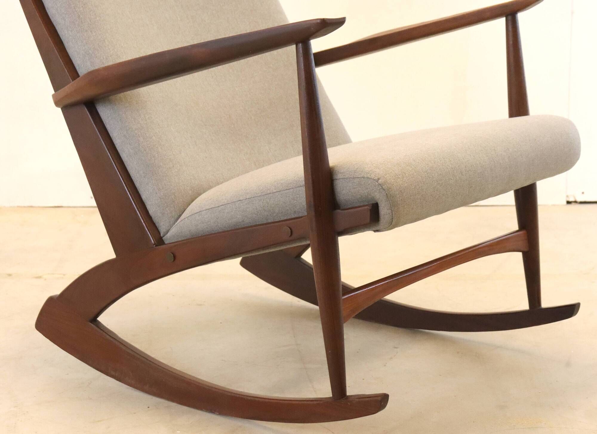 Danish design classic Cube boomerang rocking chair by Søren Georg Jensen