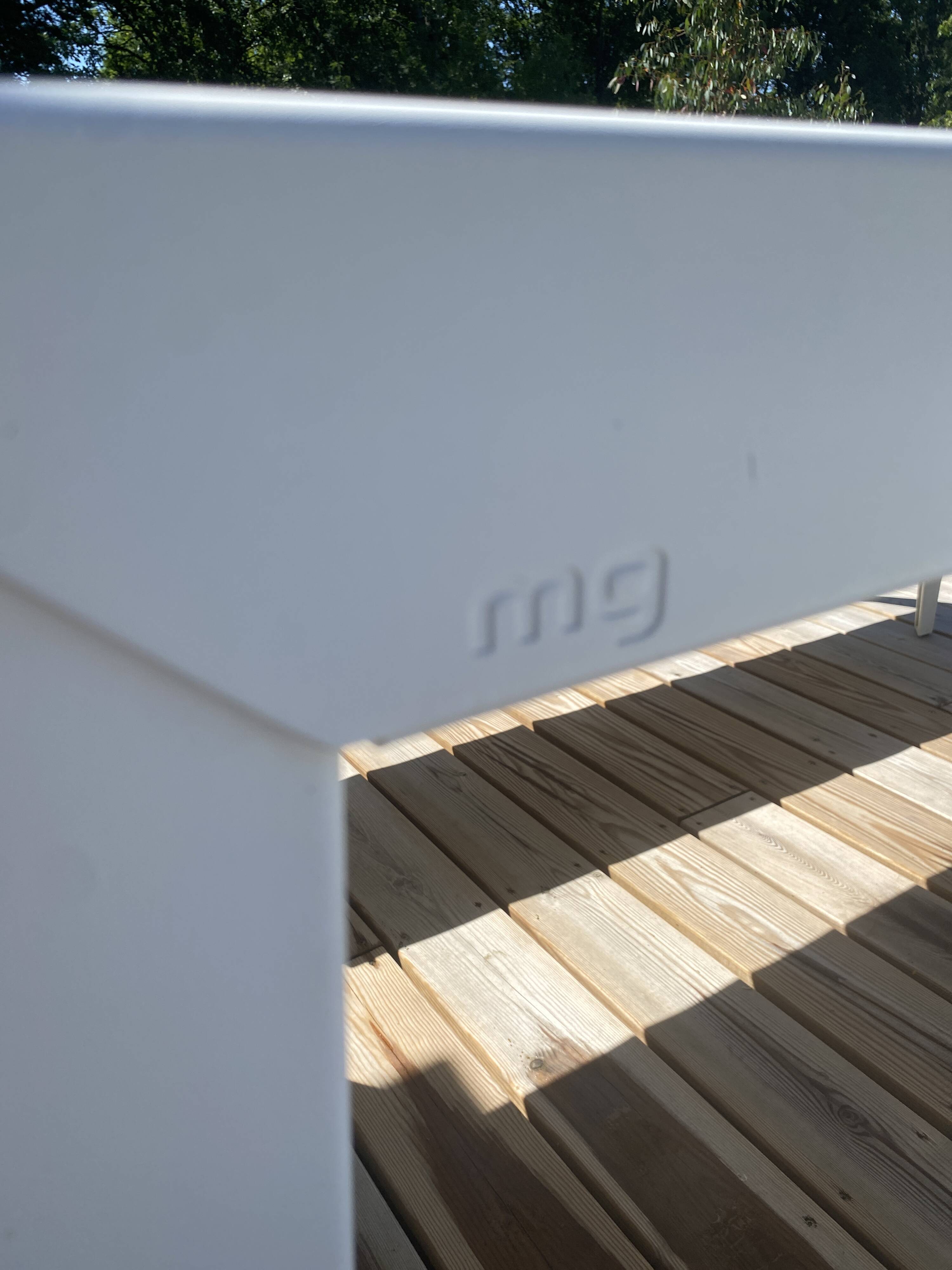 Garden set ZEF by Matière Grise (Table + 2 Benches) – Aluminium