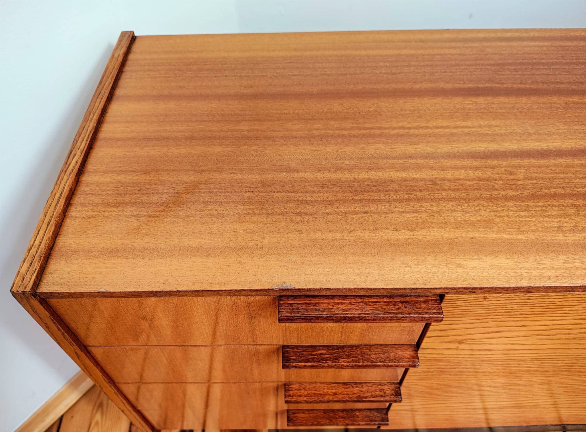 Enfilade par F. Mezuláník pour UP Závody, Tchécoslovaquie 1960