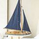 Bateau voilier de bassin