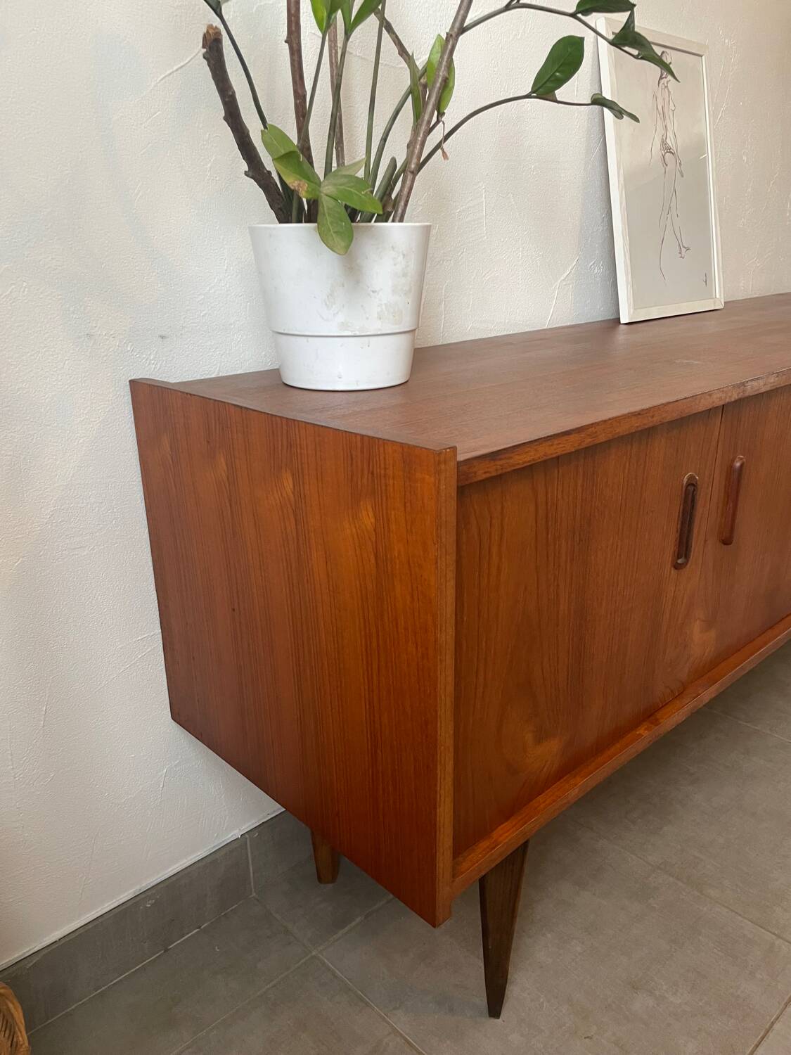 Very beautiful vintage Scandinavian teak sideboard