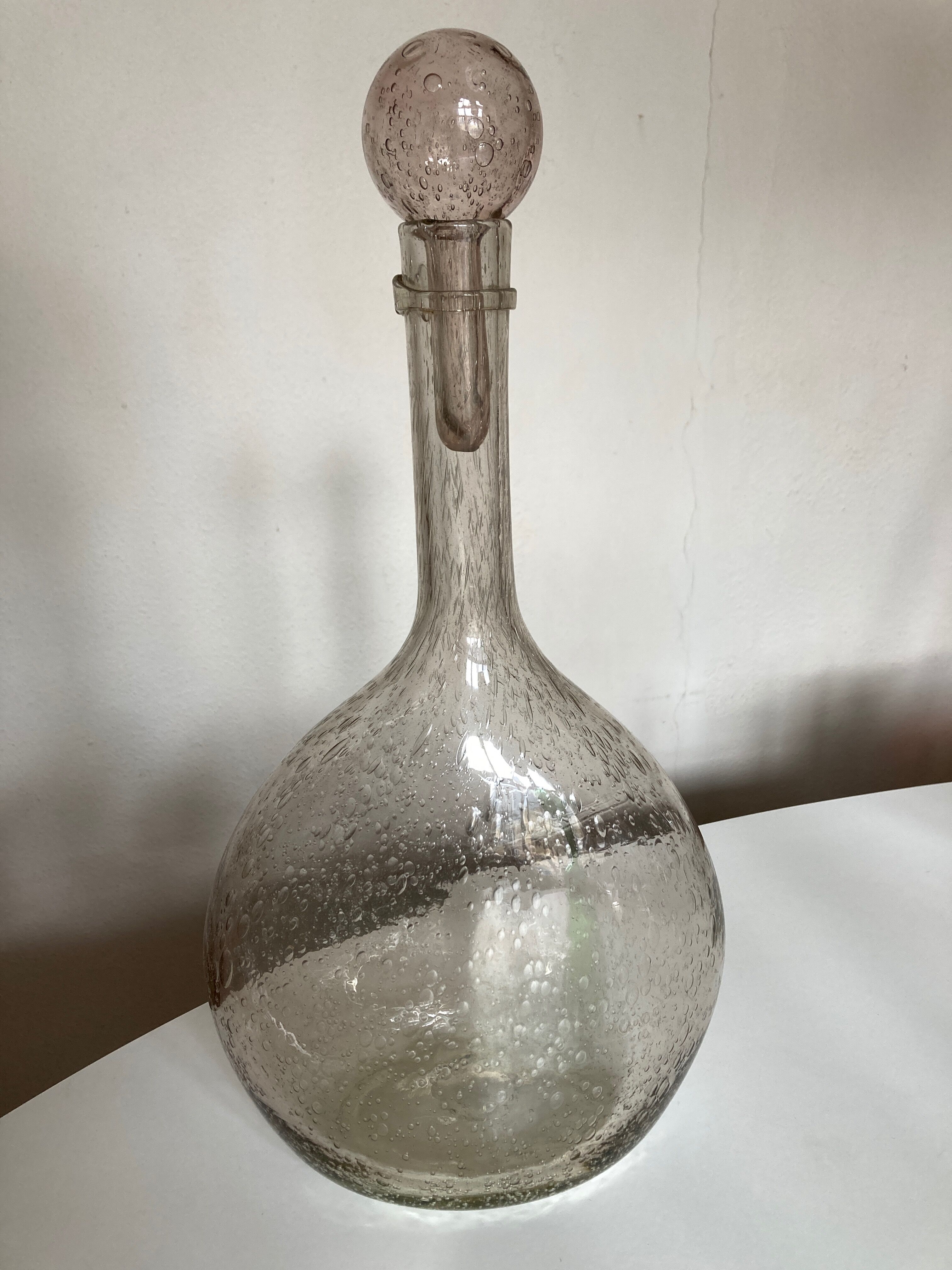 Product BHV XXL bottle in pink bubbled glass sands