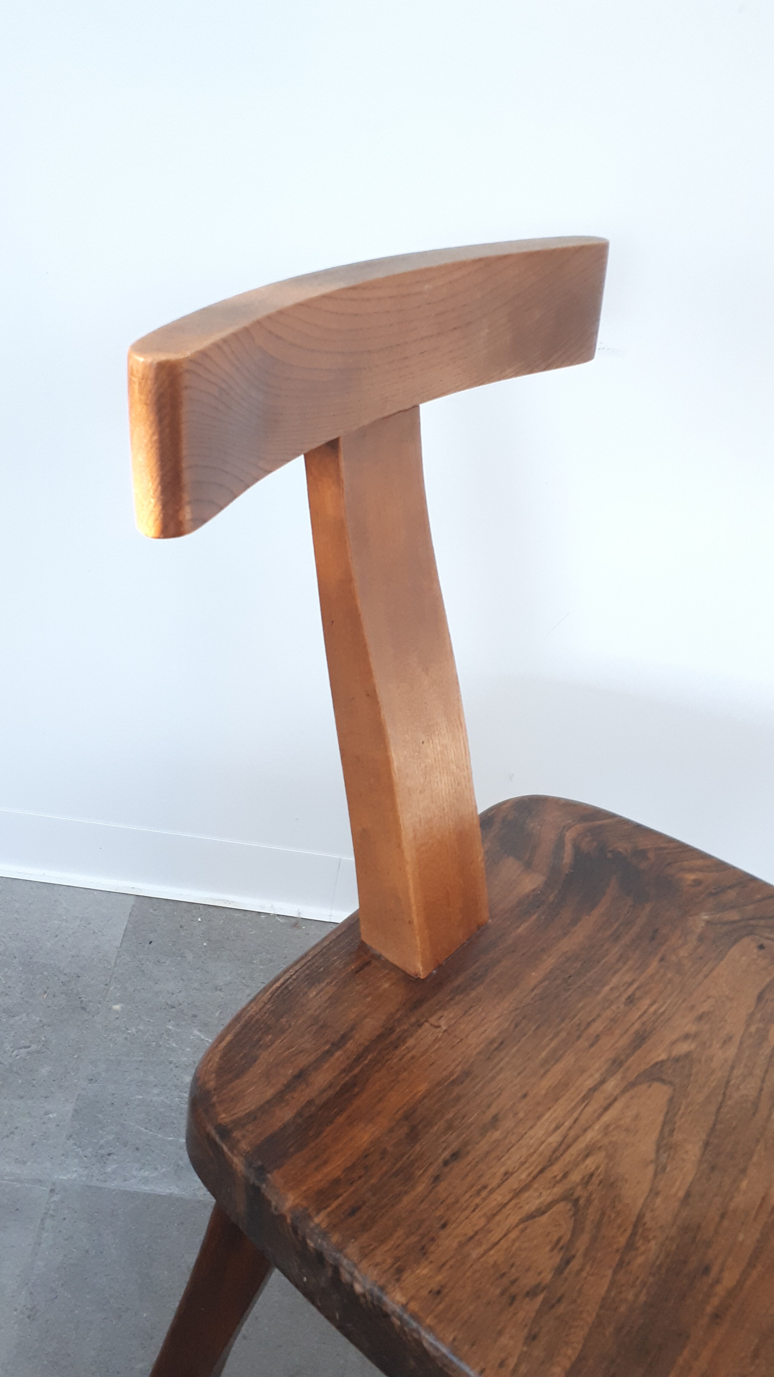 3 chairs T brutalist art of the 60s