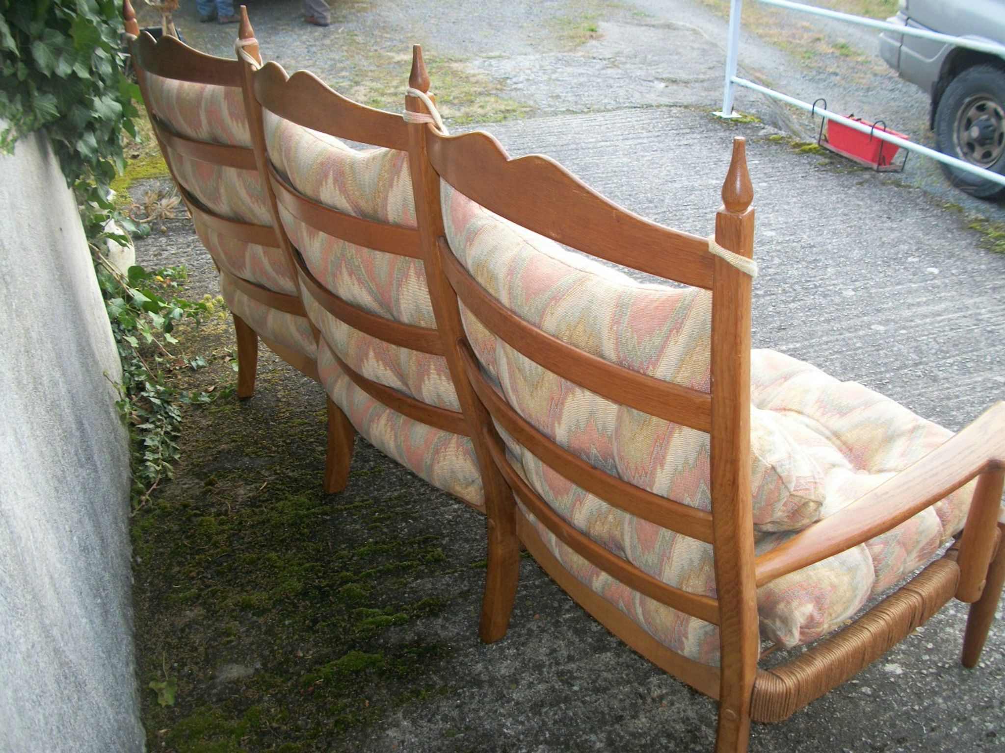 The 60s 70s couch