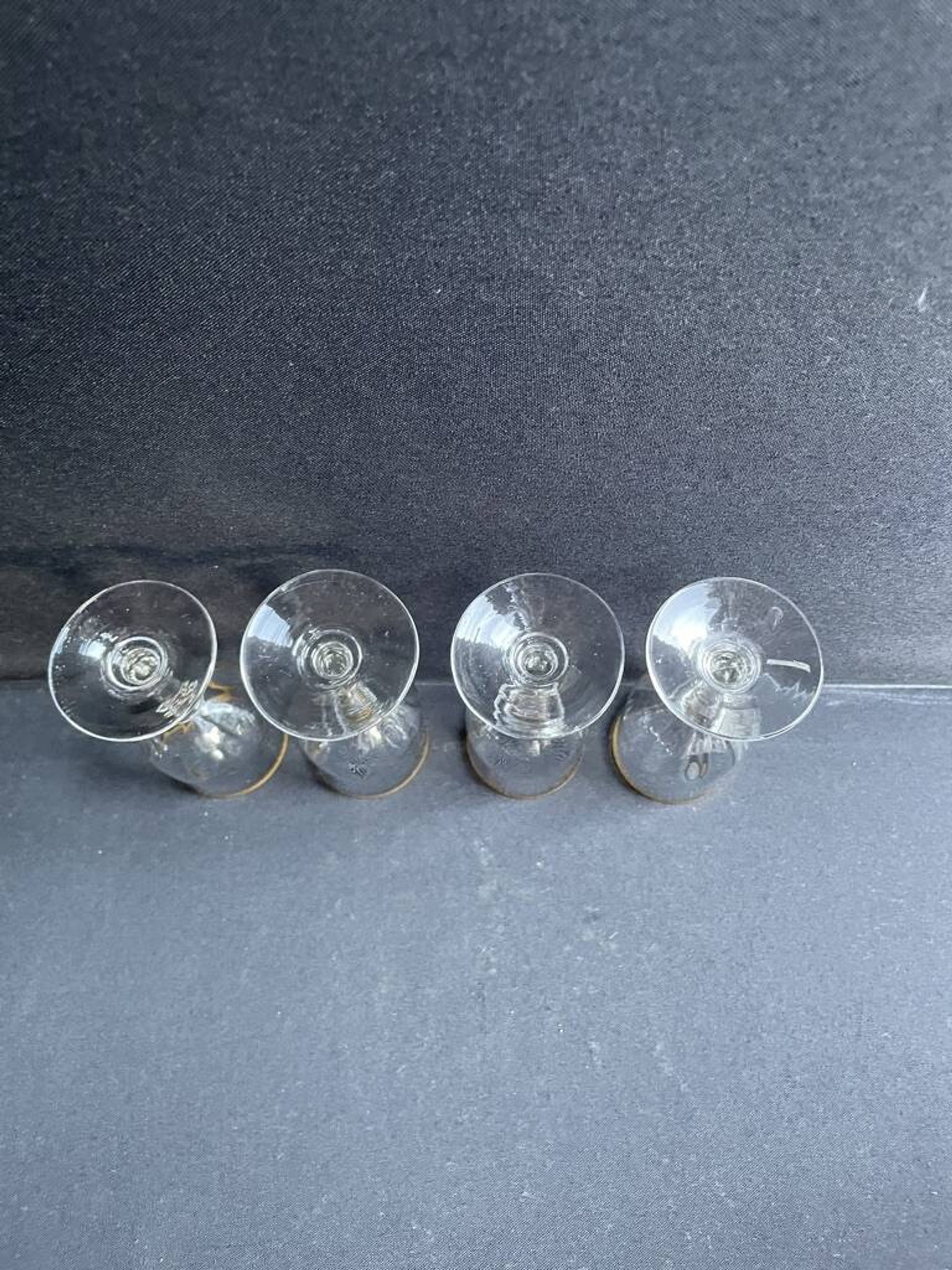 4 Verres à porto Daum putoisés or