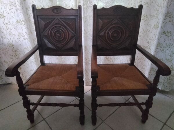 Paire de fauteuils néo basque