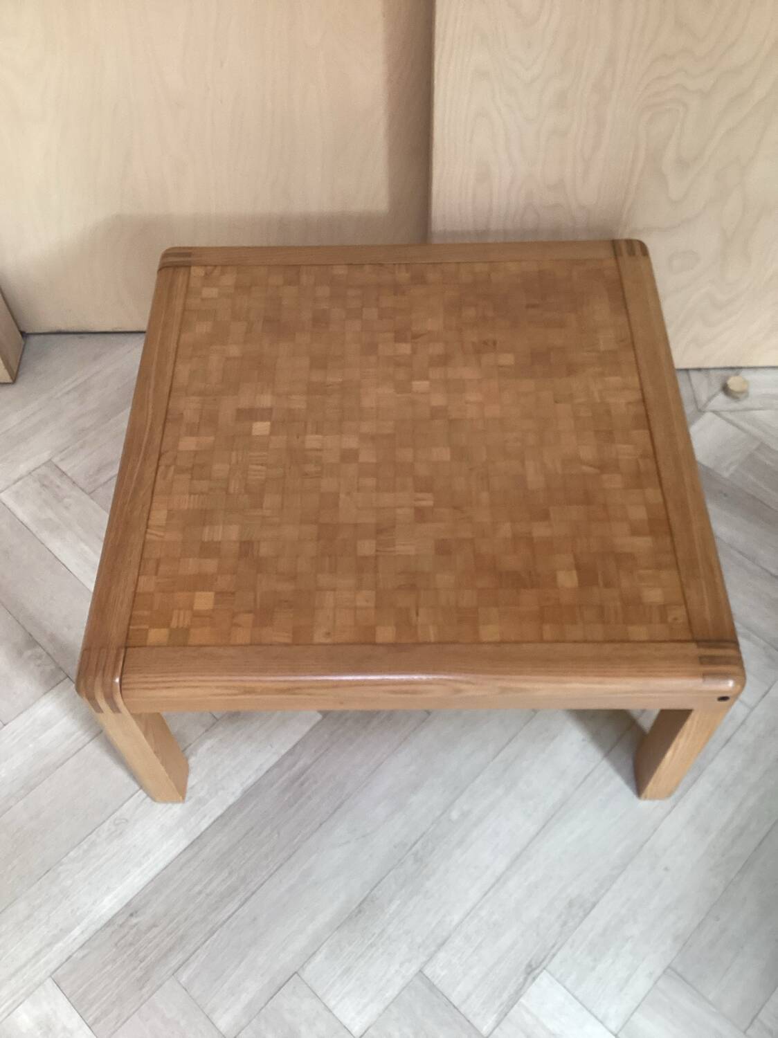 Table basse scandinave, design 1970, en bois de chêne