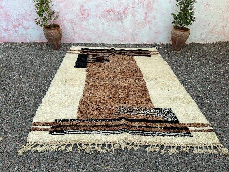 Handmade traditional pure wool Berber rug size 2/3m.