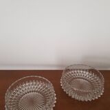 Set of 2 small ramekins