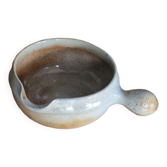 Pan pot in Marais sandstone