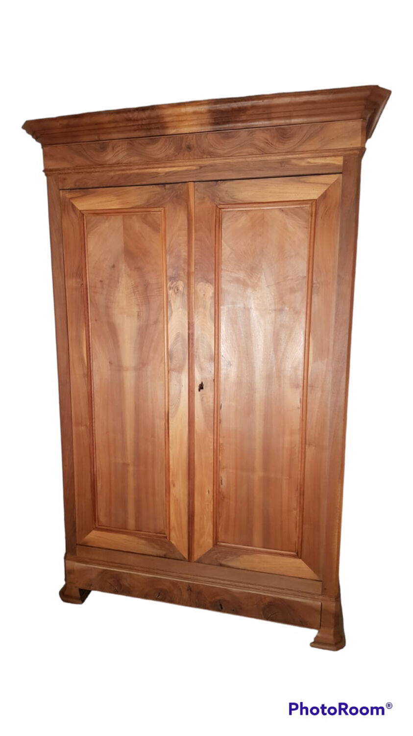 Louis Philippe walnut wardrobe