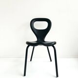 Paire de chaises " TV chair" de Marc Newson pour Moroso 1993