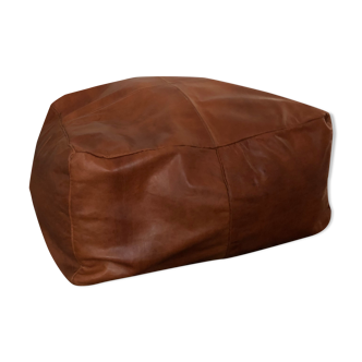 Leather pouf