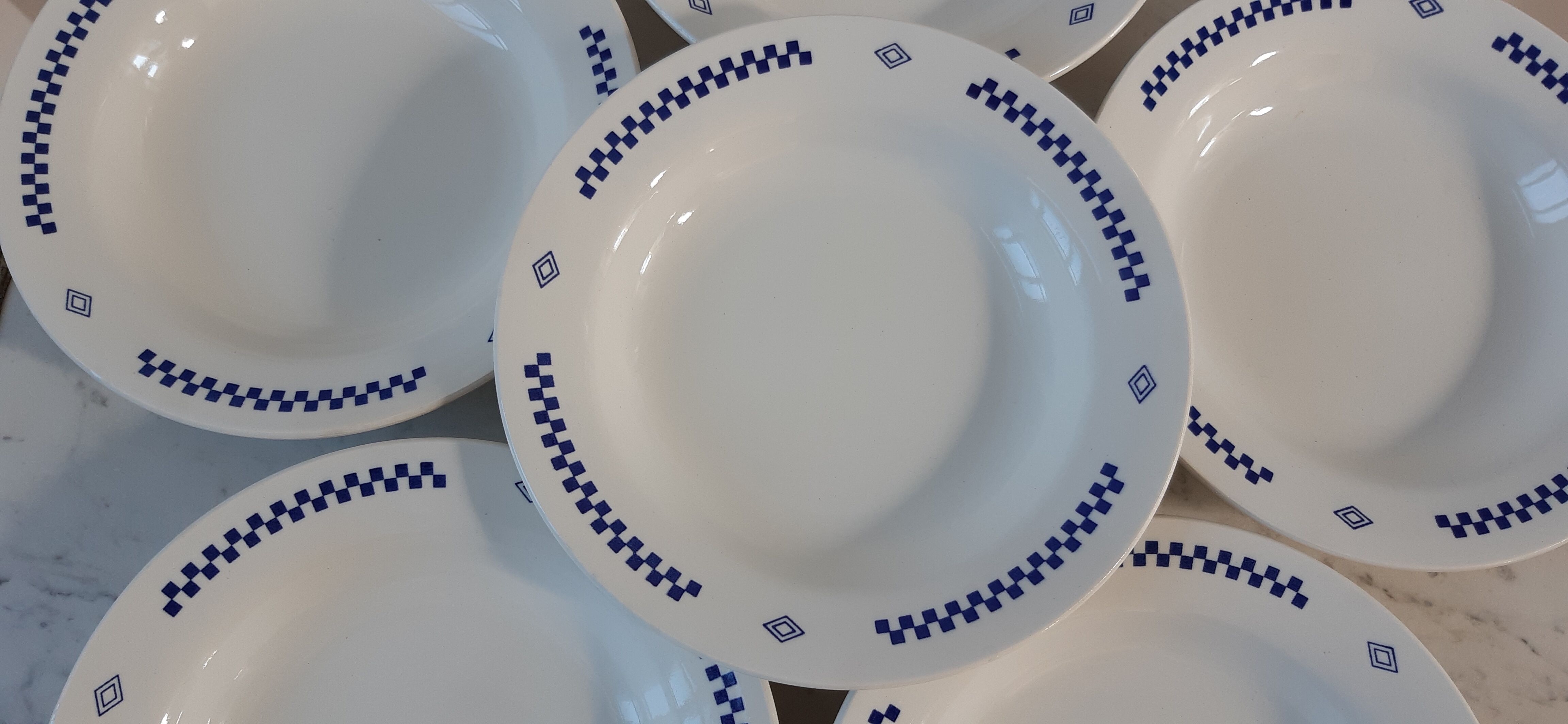 Set of 6 hollow plates Lustucru 80s