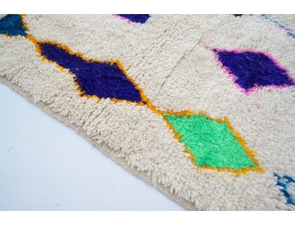 Colorful Berber carpet 207 x 128cm