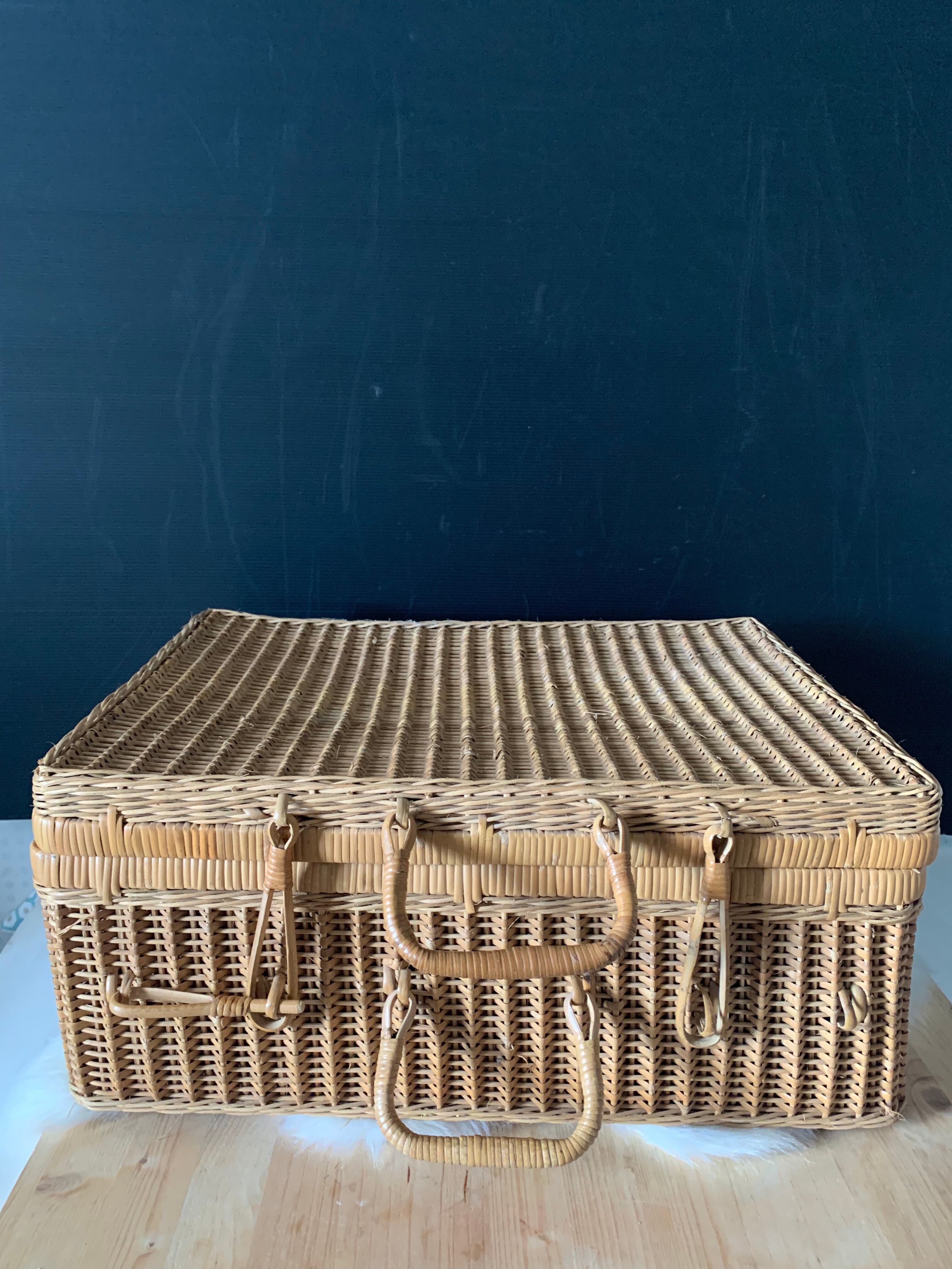 Wicker suitcase