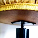 Compass feet piano stool