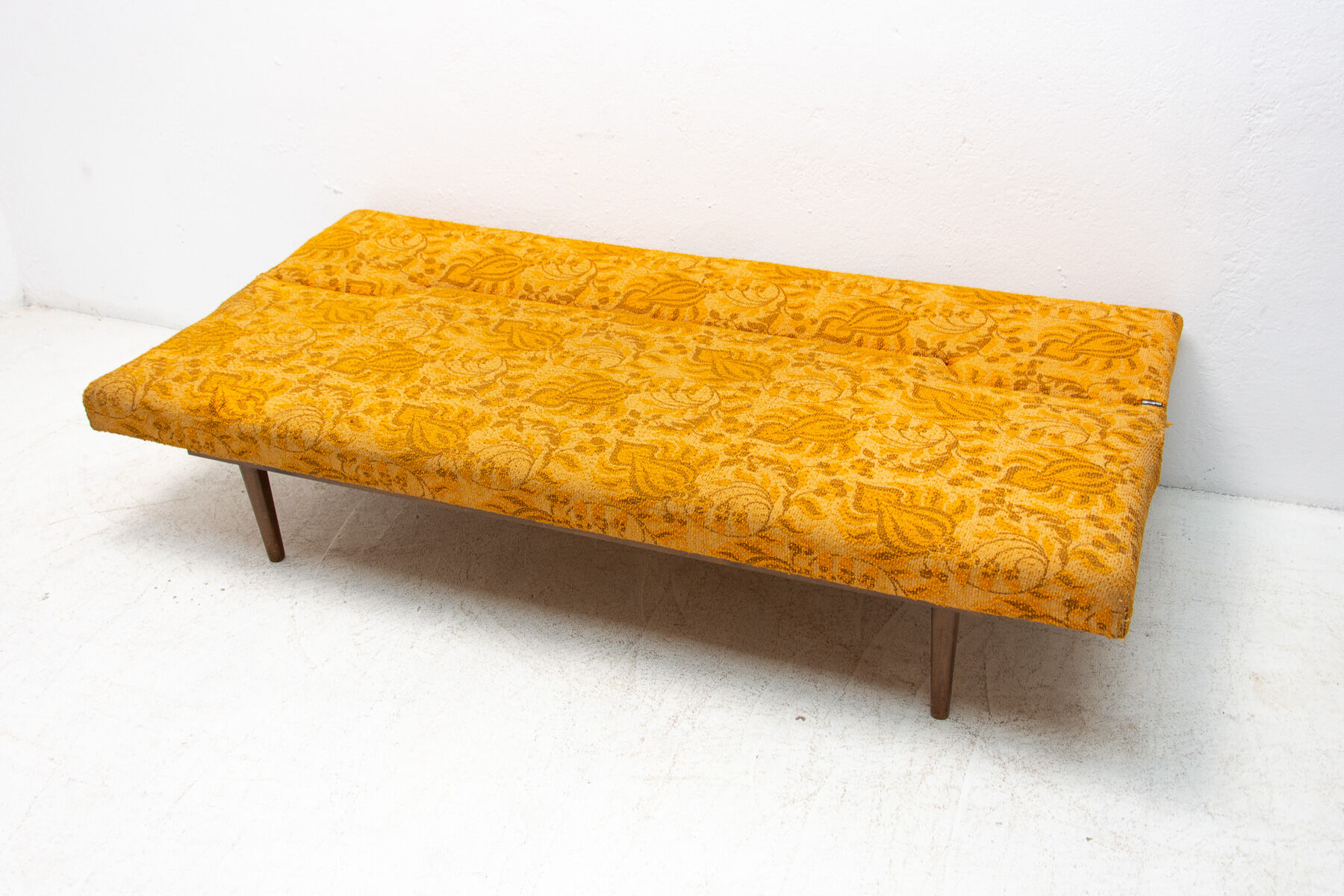 Folding daybed by Miroslav Navrátil, 1960´s, Czechoslovakia