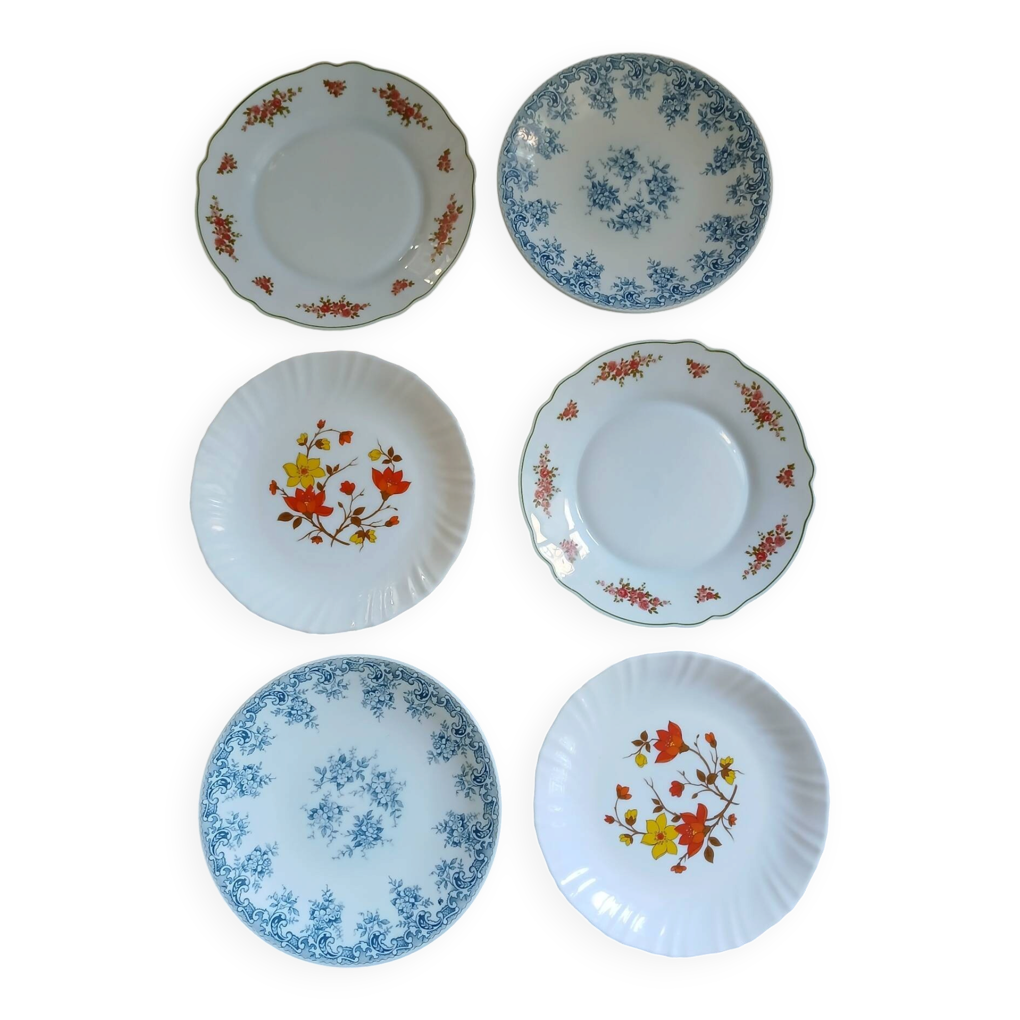 6 vintage dessert plates in Arcopal