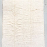 Moroccan Berber carpet beni ouarain unbleached plain 347x272cm