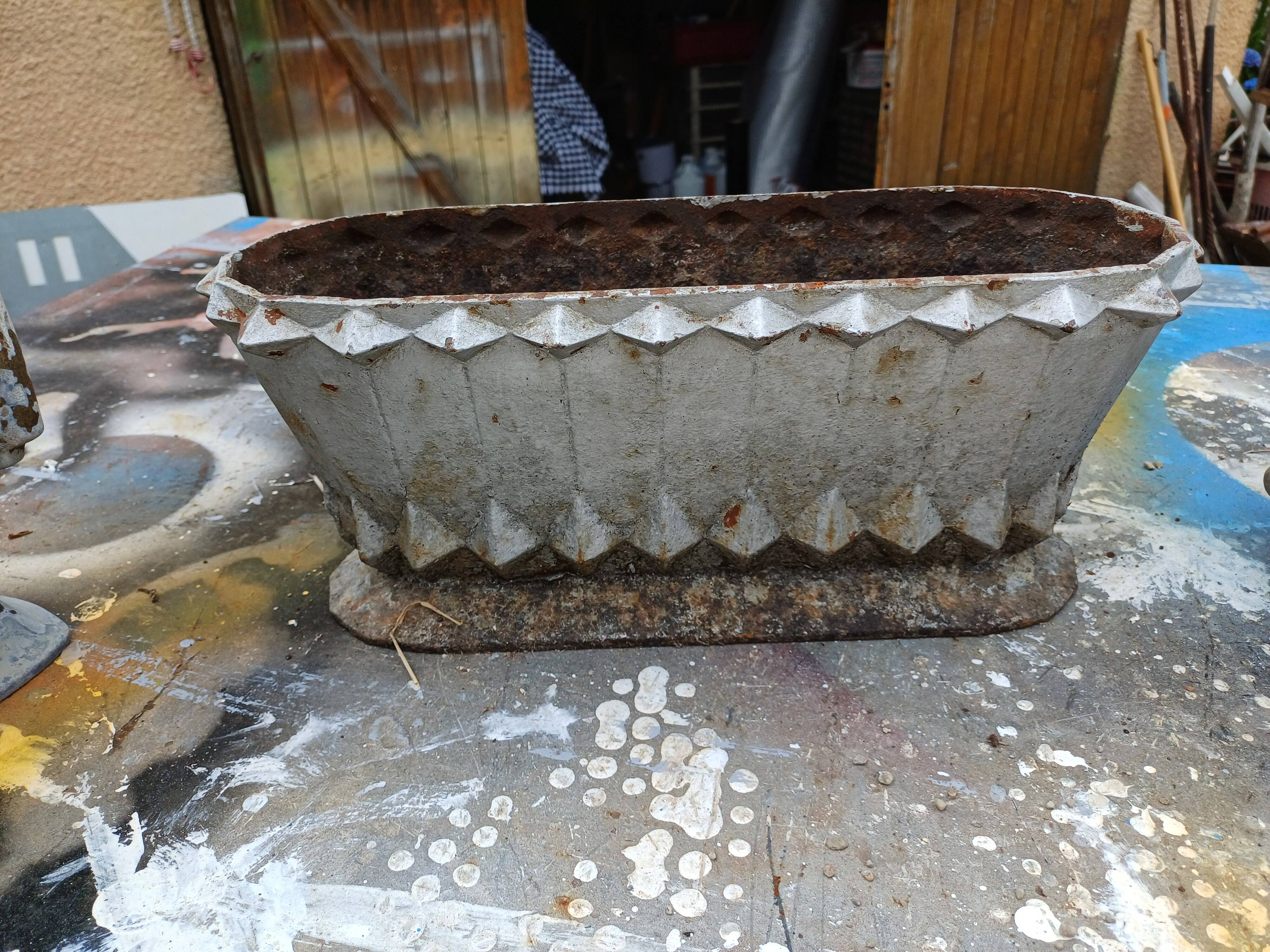 Set of 4 Cast Iron Planters 1900 from Charleville - Mézières