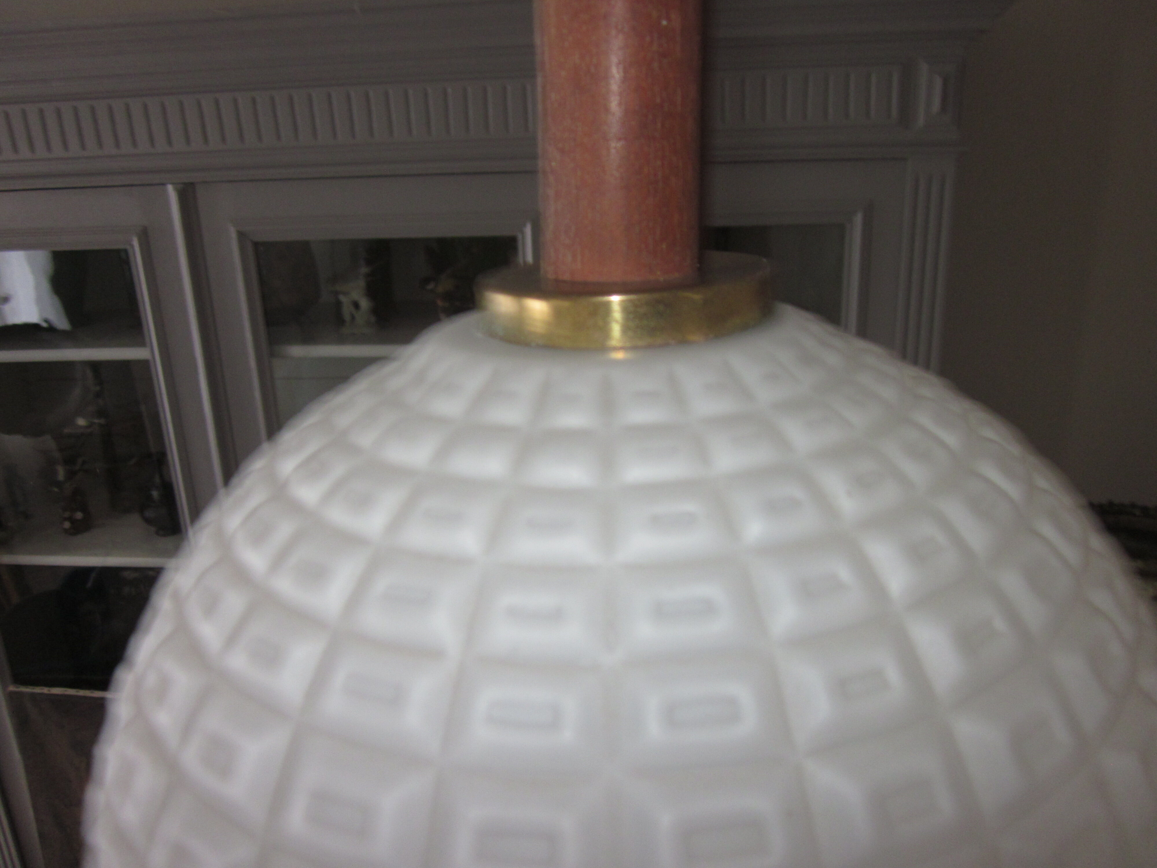 Scandinavian suspension in opaline and teak