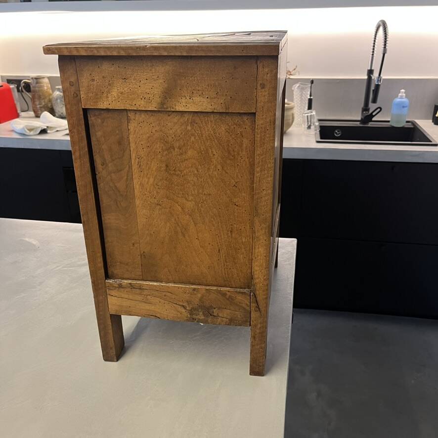 Chevet classique en bois