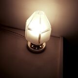 Globe lamp to pose art deco